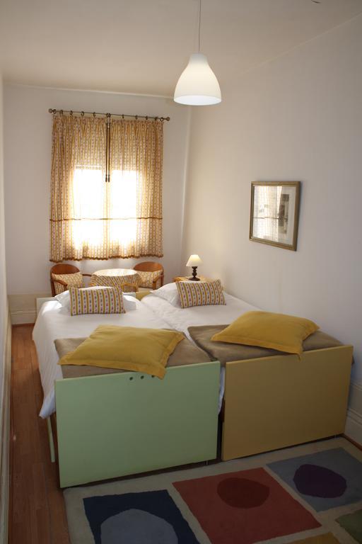 Bo - Alvares Cabral Guesthouse Porto Room photo